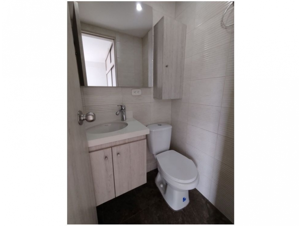 Apartamento en Venta, Rodeo Alto en Medellín — foto 4