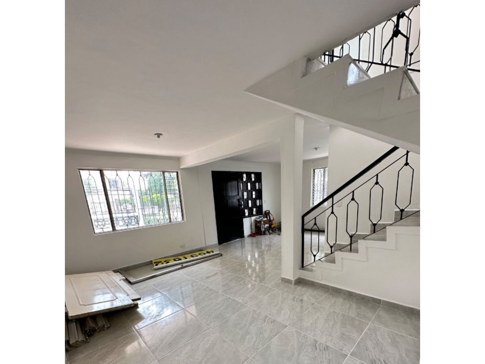 Casa en Venta, Colores en Medellín