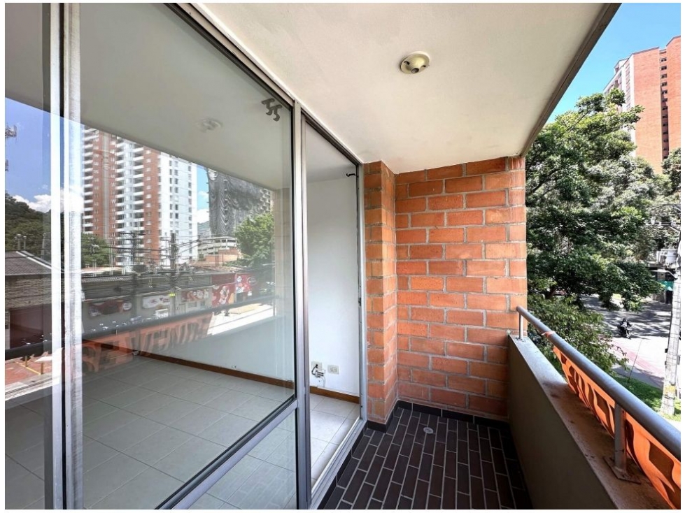 Apartamento en Venta, Los Colores en Medellín — foto 2