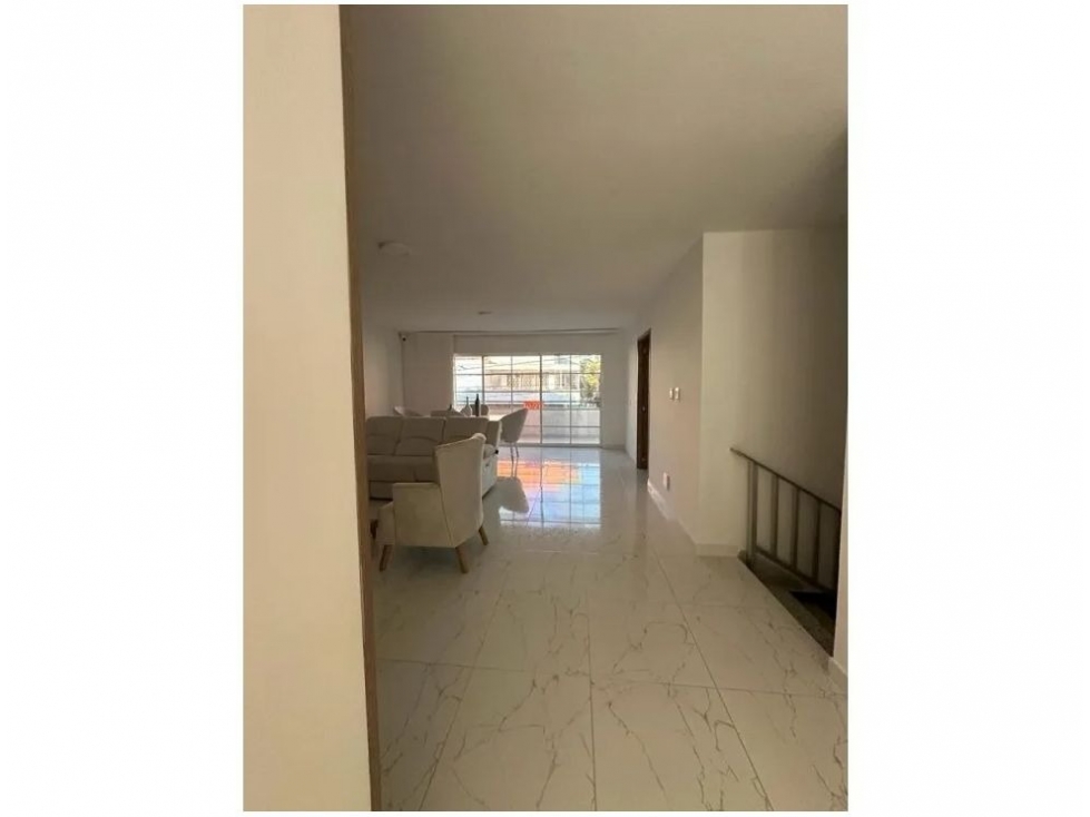 Casa en Venta, Los Colores en Medellín — foto 4