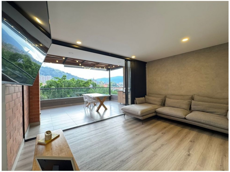 Apartamento en Venta, Loma de las Brujas en Envigado