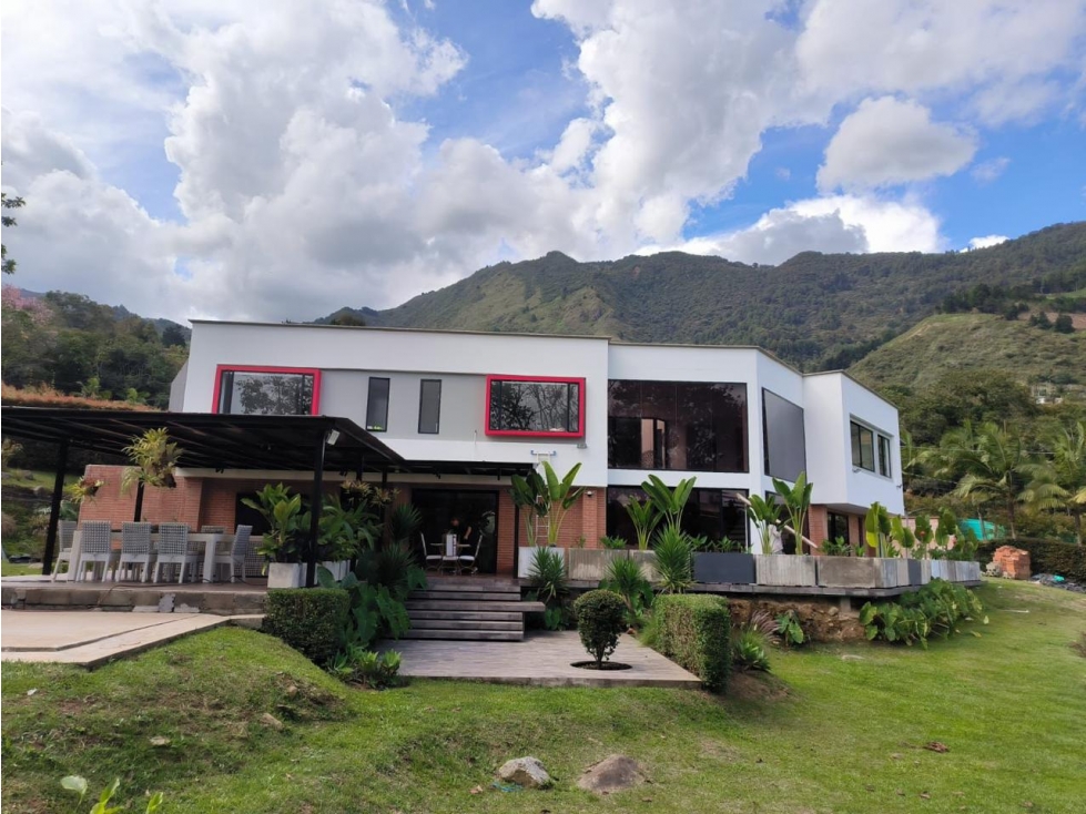 Finca en venta, Copacabana en Antioquia - 1