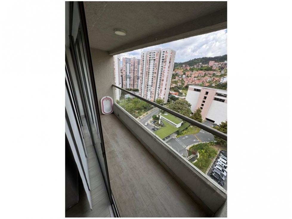 Apartamento en Venta, Loma de los Bernal en Medellín — foto 2