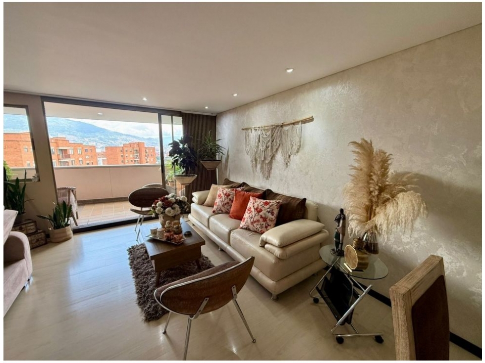 Apartamento en Venta, Loma de los Bernal en Medellín — foto 2