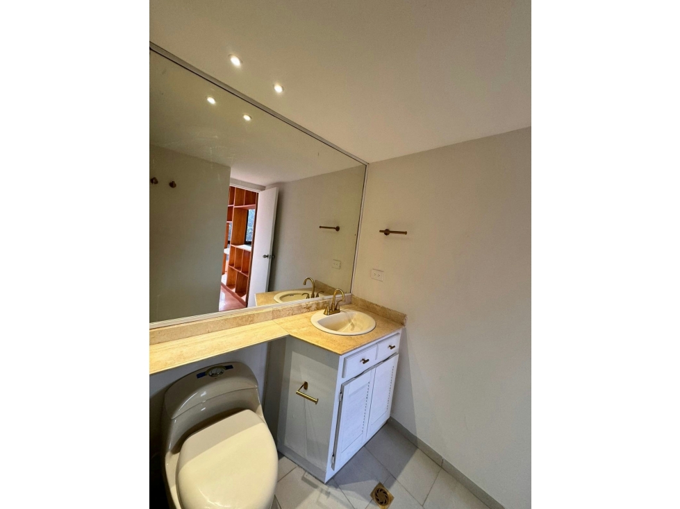ApartaEstudio en Venta, Poblado en Medellín — foto 6