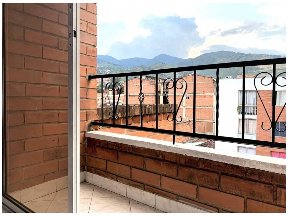 Apartaestudio en Venta, San Javier en Medellín — foto 3