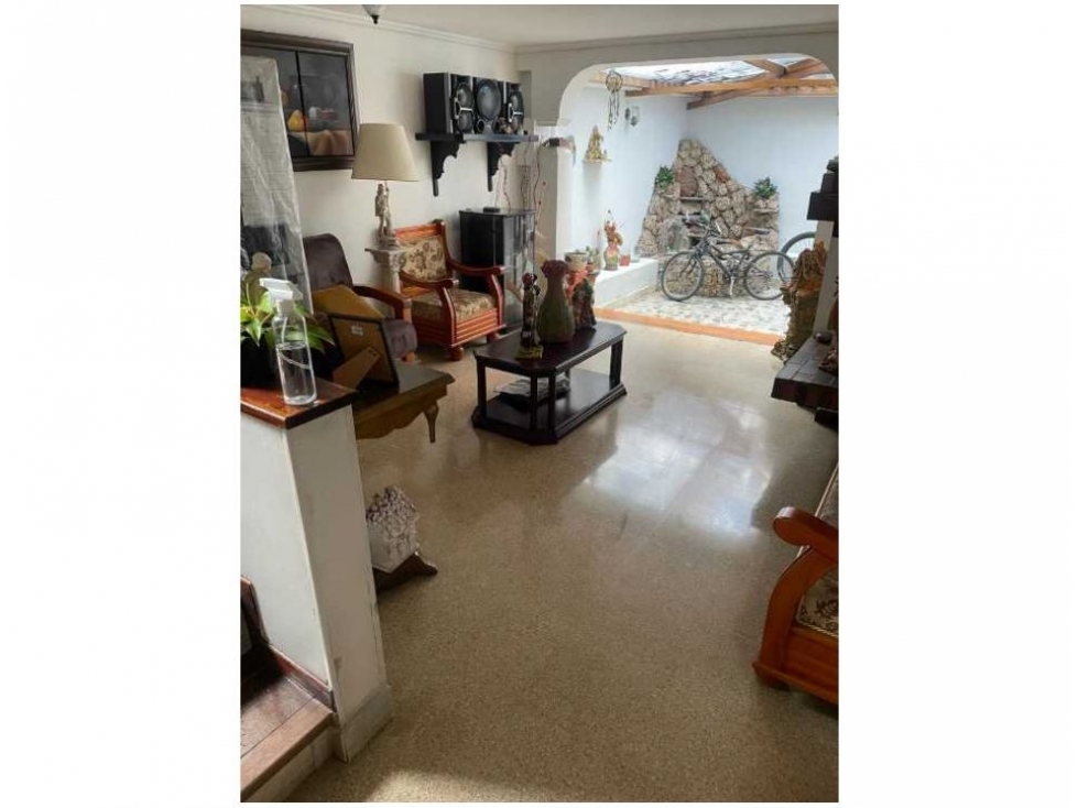Casa en Venta, Loma de los Bernal en Medellín