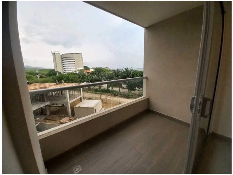 Venta de apartamento de 2 alcobas en Santamarina — foto 2