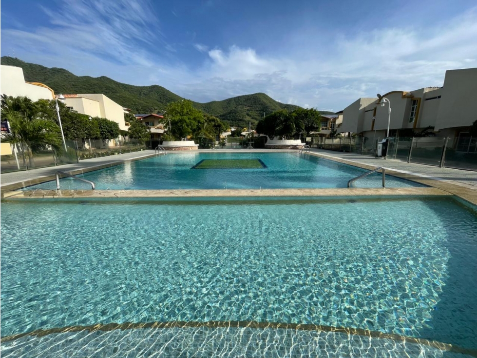 Casa en Venta - Rodadero Reservado, Santa Marta | Con Paneles Solares