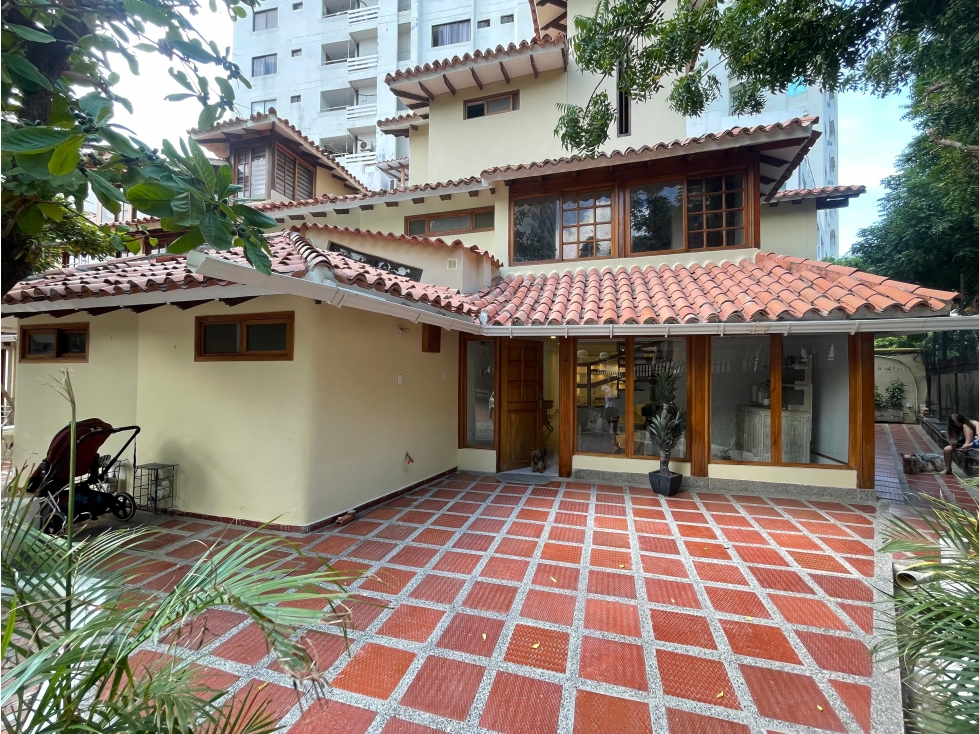 Venta de casa 3 niveles Rodadero / Santa Marta - 1