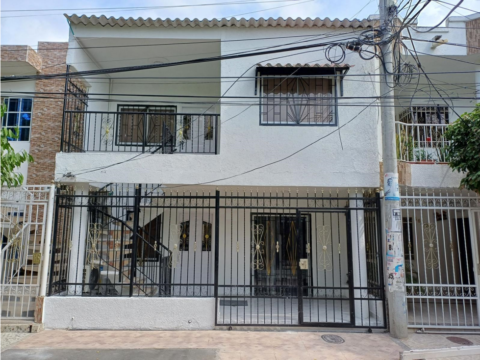 Casa bifamiliar en venta en Santa Cruz, Santa Marta | 2 apartamentos
