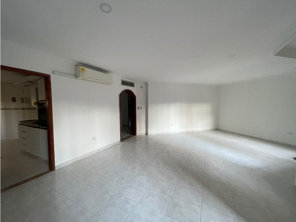 Apartamento de 150 m² patio privado en venta en Bavaria, Santa Marta — foto 2