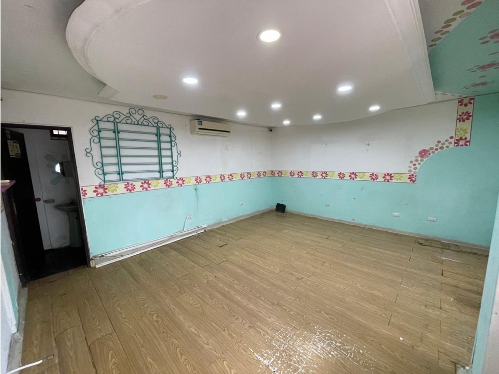 Venta de local comercial en el Rodadero Tradicional Santa Marta - 4