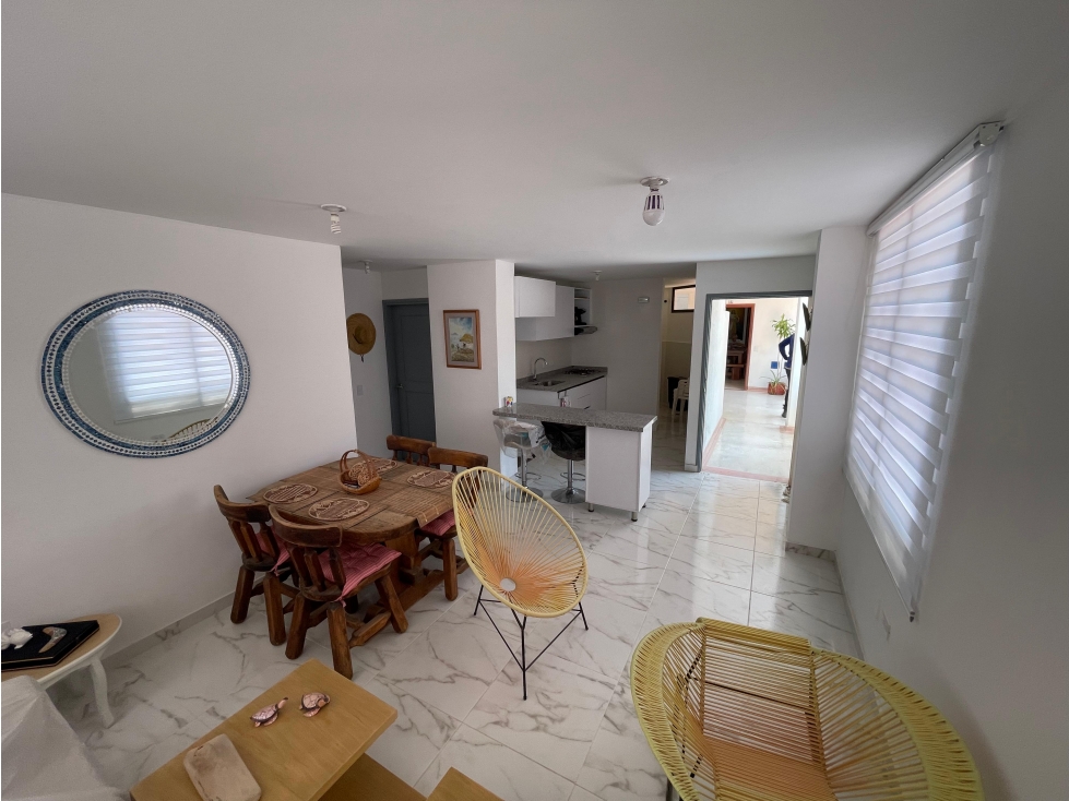 Venta de Apartamento Remodelado a 2 Cuadras del Mar | Rodadero Sur — foto 4