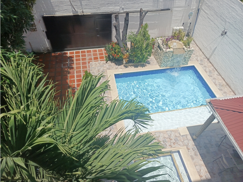 En venta casa campestre con 7 alcobas, amoblada, sector de Gaira|02 - 6