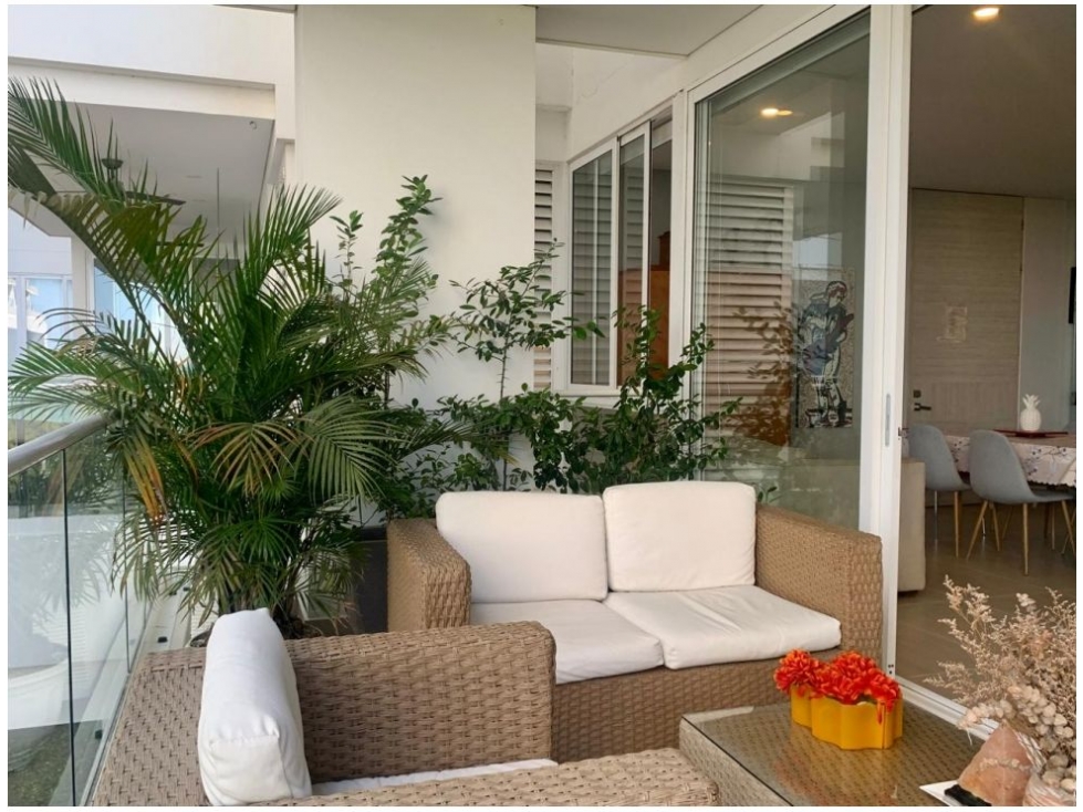 Descubre el refugio de tus sueños: Hermoso apartamento frente al mar — foto 5