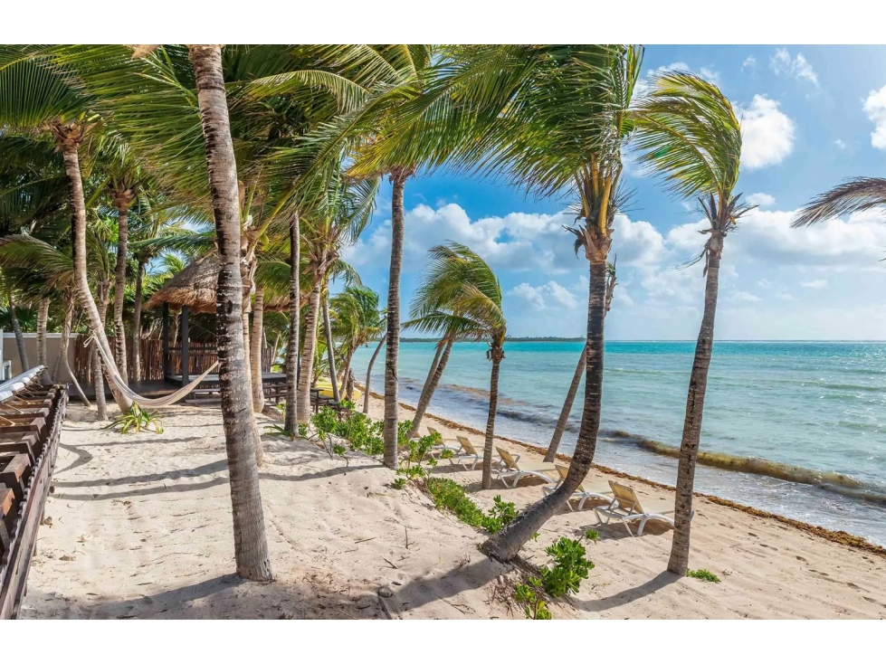 ESPECTACULAR HACIENDA FRENTE AL MAR EN BAHIA SOLIMAN TULUM — foto 2