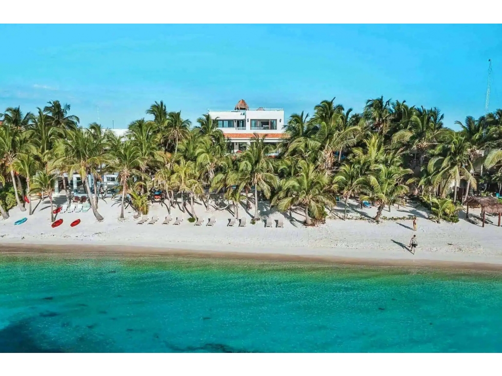 THE LARGEST AND MOST SPECTACULAR PROPERTY IN SOLIMAN BAY, TULUM - 2