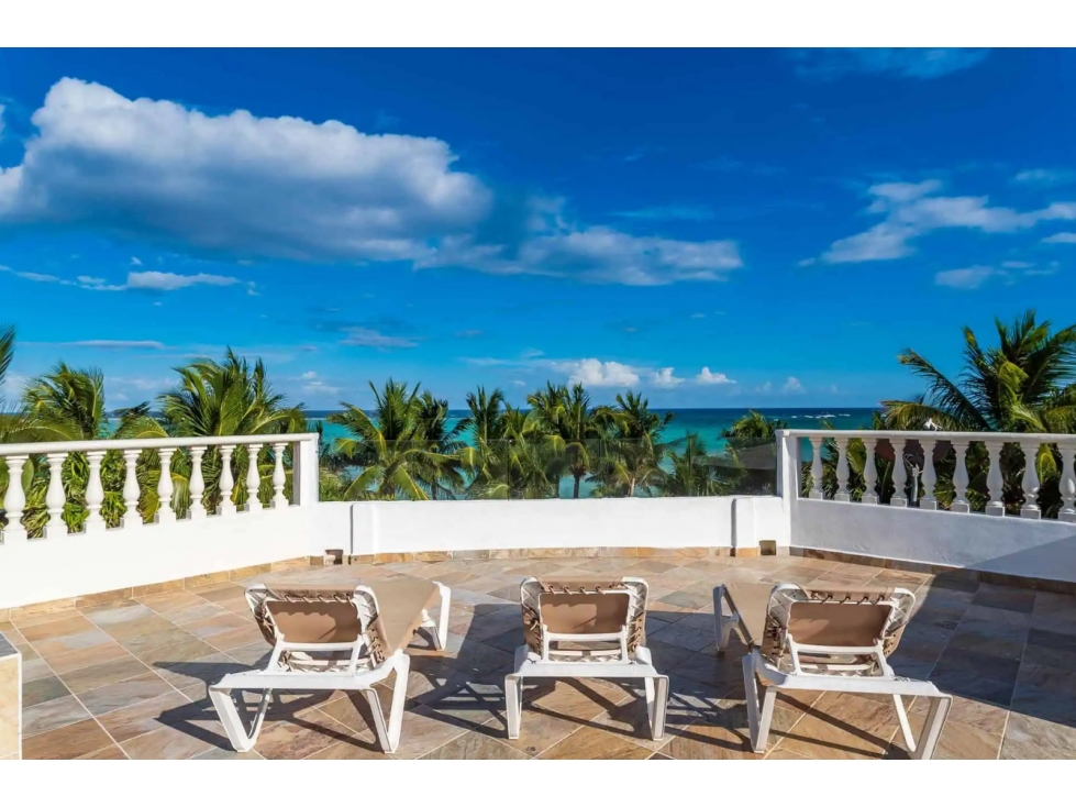 CHARMING 9-BEDROOM OCEANFRONT VILLA IN SOLIMAN BAY, TULUM - 5