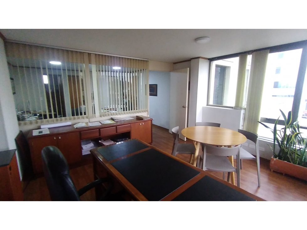 VENTA OFICINA EN PALOGRANDE, MANIZALES | OFICINA EN VENTA — foto 2