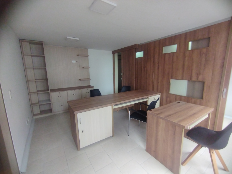 VENTA OFICINA CENTRO MANIZALES| AMPLIA — foto 5