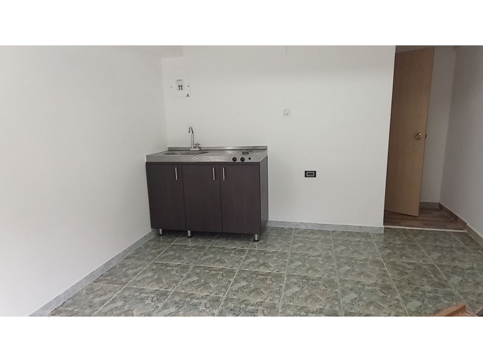 ARRIENDO CASA COMERCIAL EN NOGALES, MANIZALES | ARRIENDOS MANIZALES - 4