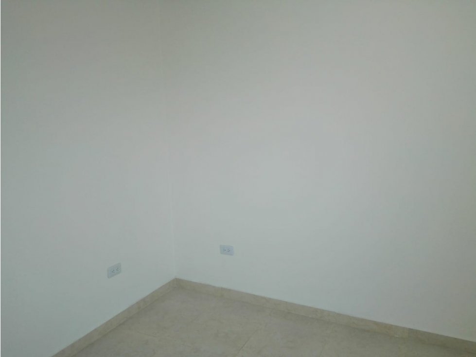 ARRIENDO LOCAL COMERCIAL EN EL CENTRO DE MANIZALES | ARRIENDOS — foto 2