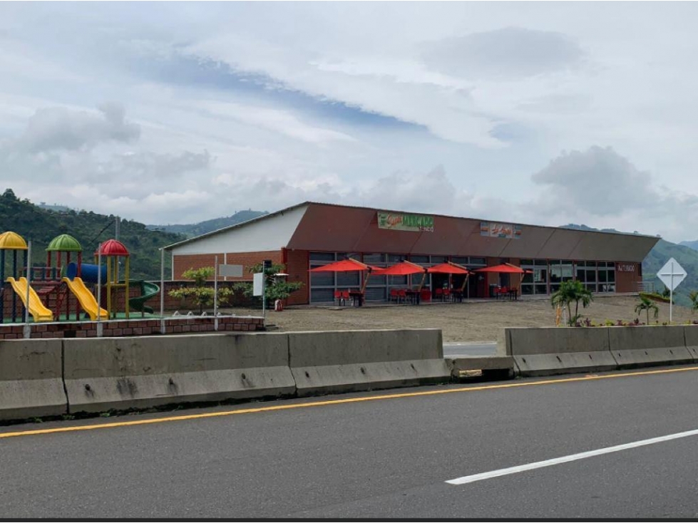 ARRIENDO BODEGA EN AUTOPISTA DEL CAFÉ VEREDA EL ROSARIO MANIZALES - 5