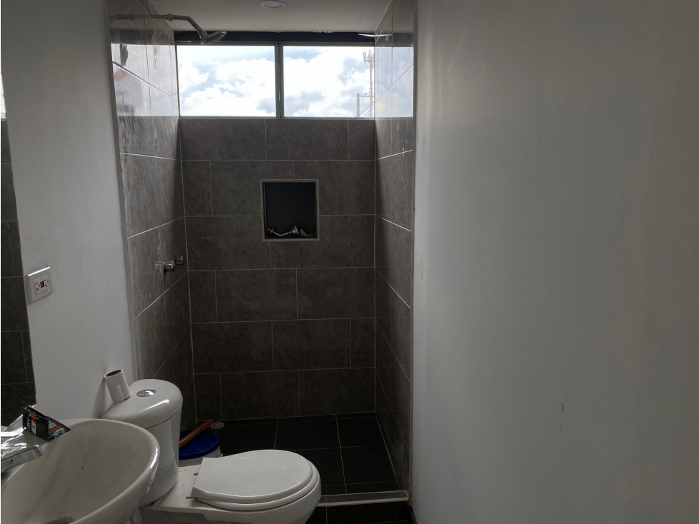VENTA DE EDIFICIO EN VILLAMARIA, CALDAS - 2