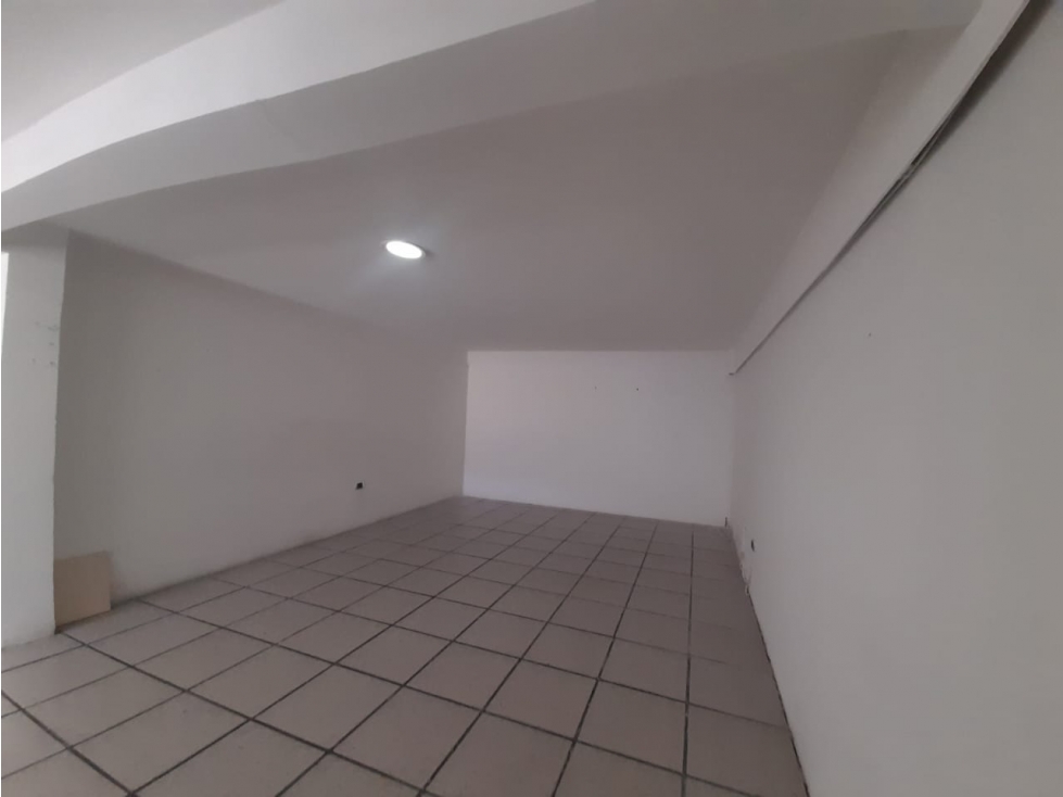ARRIENDO LOCAL LA ESTRELLA MANIZALES 55m² | ARRIENDOS MANIZALES — foto 2