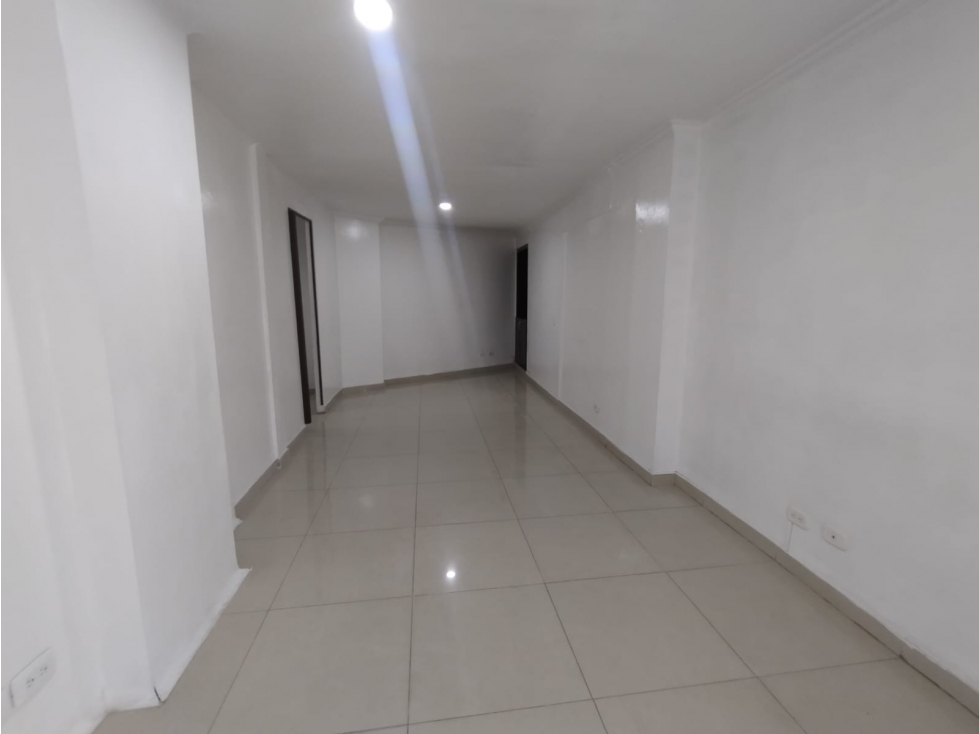 ARRIENDO LOCAL ALTA SUIZA 125 m² | ARRIENDOS MANIZALES — foto 3