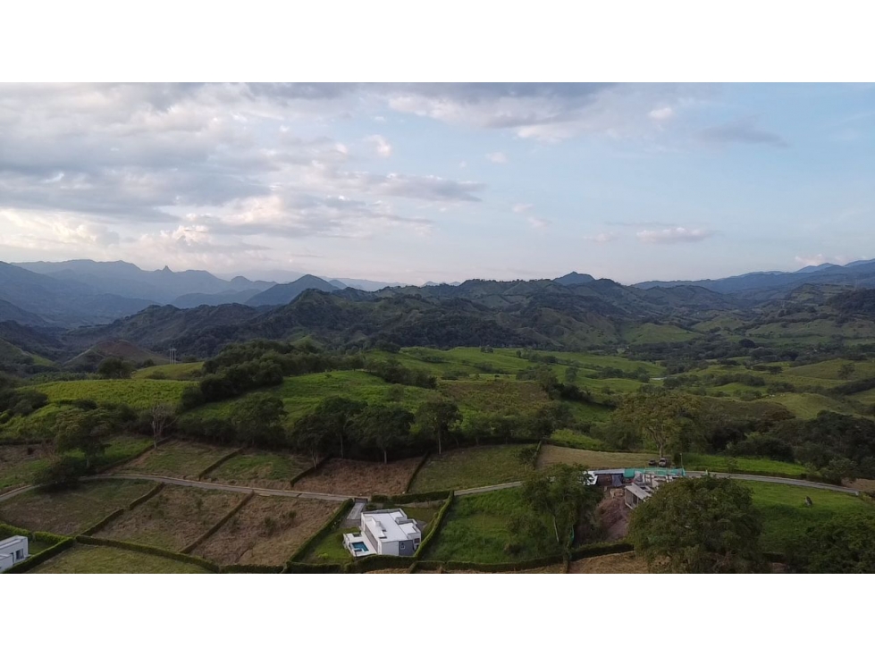 LOTE EN VENTA EN CONJUNTO CERRADO NEIRA CALDAS | LOTES EN VENTA - 2