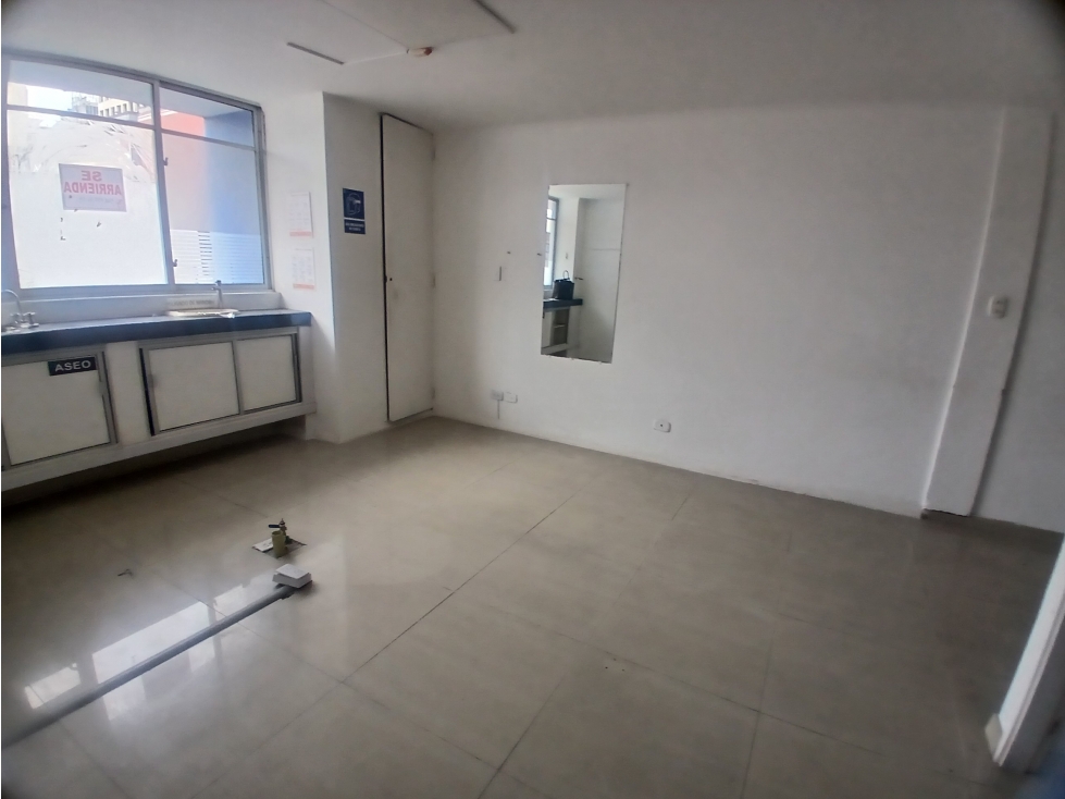 ARRIENDO OFICINA EN CENTRO DE MANIZALES | ARRIENDOS MANIZALES — foto 2