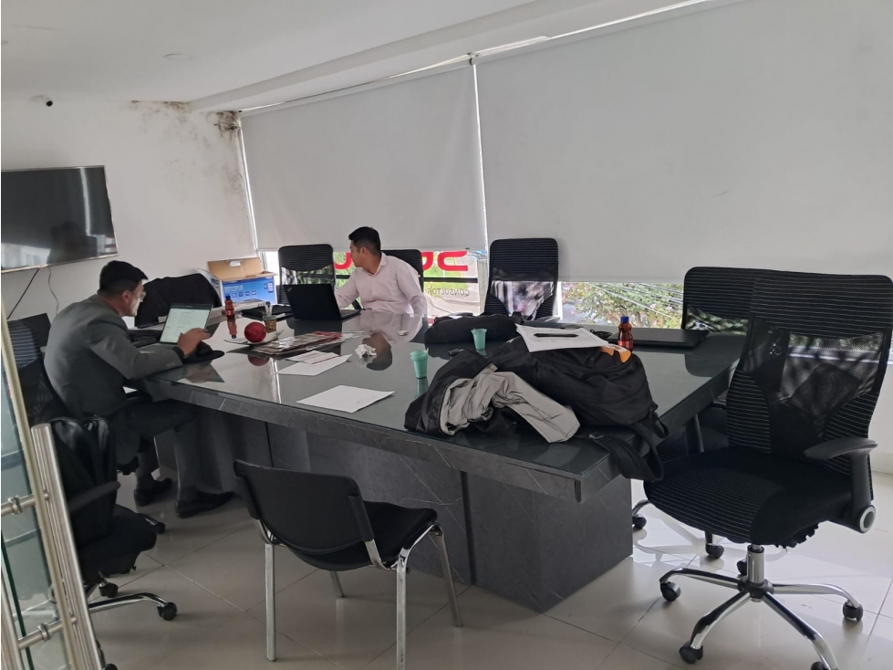 ARRIENDO OFICINA EN EL SECTOR DEL TRIANGULO MANIZALES/