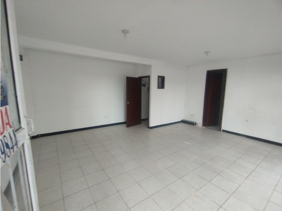 ARRIENDO LOCAL GUAYACANES MANIZALES | 35MTS2