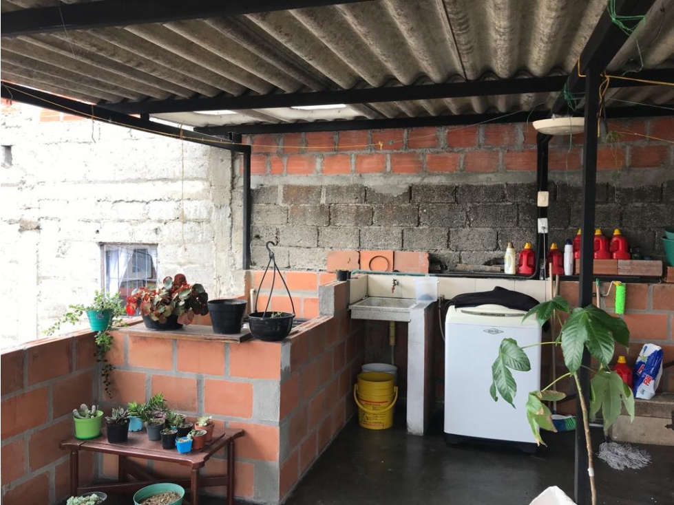 VENTA CASA EN BOSQUES DEL NORTE MANIZALES | CASA DE 4 HABITACIONES — foto 6