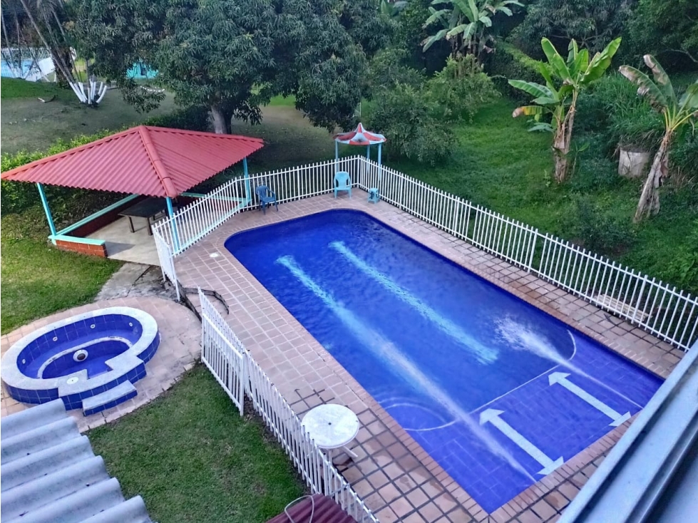 VENTA CENTRO RECREACIONAL SANTÁGUEDA PALESTINA | CASA CAMPESTRE - 1