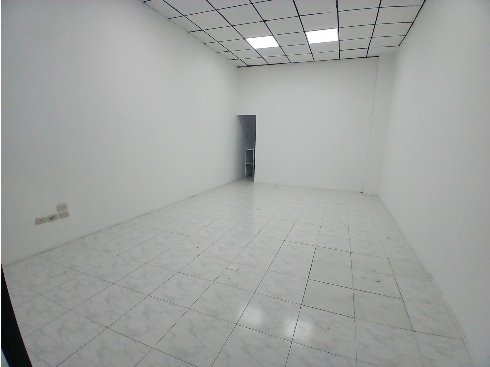 ARRIENDO LOCAL CABLE MANIZALES | 38 MTS2