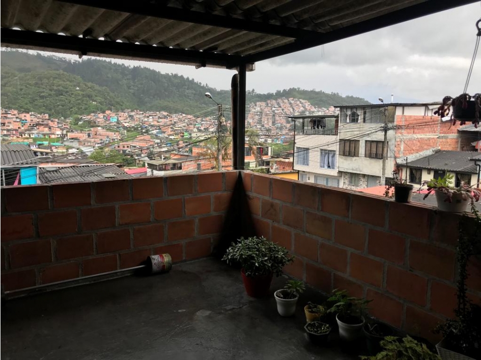VENTA CASA EN BOSQUES DEL NORTE MANIZALES | CASA DE 4 HABITACIONES — foto 4