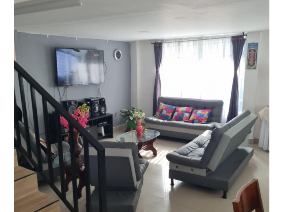 CASA CON RENTA EN VENTA EN MONSERRATE VILLAMARÍA | VENTA CASA
