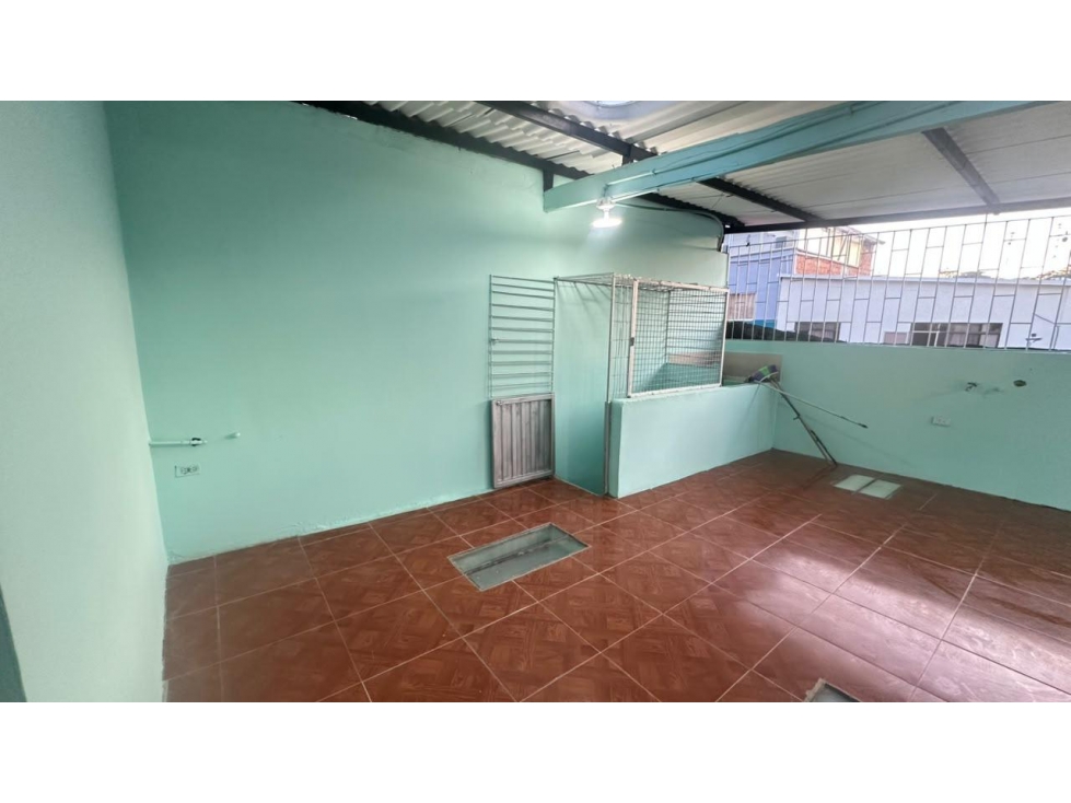 VENTA CASA CON RENTA CHIPRE MANIZALES — foto 3
