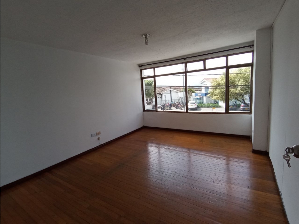 ARRIENDO CASA COMERCIAL EN LA LEONORA, MANIZALES | ARRIENDOS MANIZALES - 3