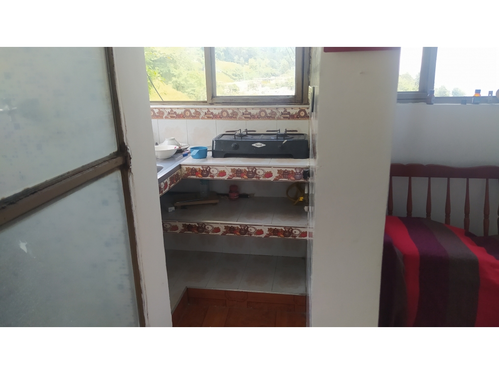 VENTA CASA CON RENTA EN QUINTA HISPANIA, MANIZALES | CASA EN VENTA — foto 2