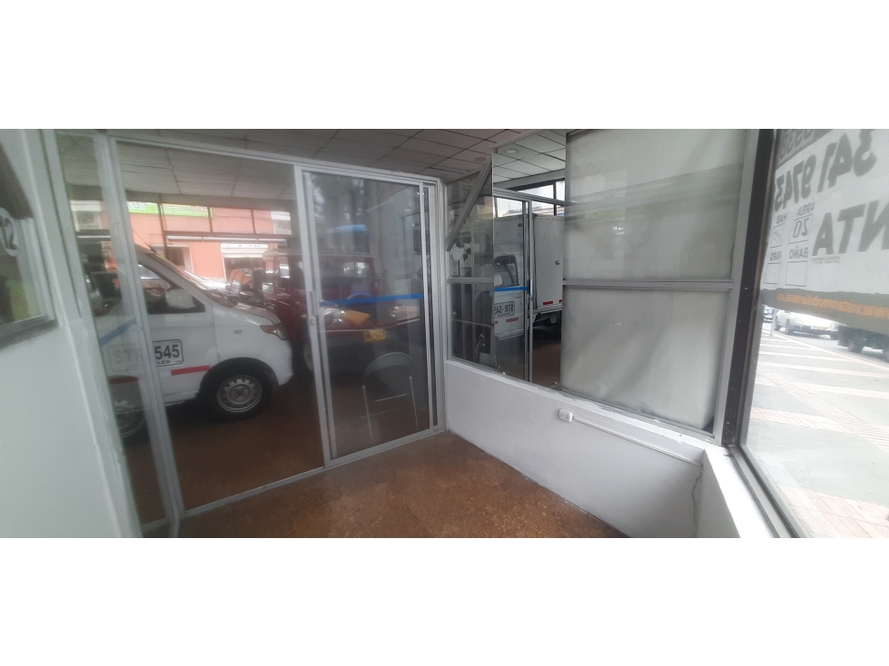 ARRIENDO LOCAL EN LOS AGUSTINOS, MANIZALES | ARRIENDOS MANIZALES — foto 2