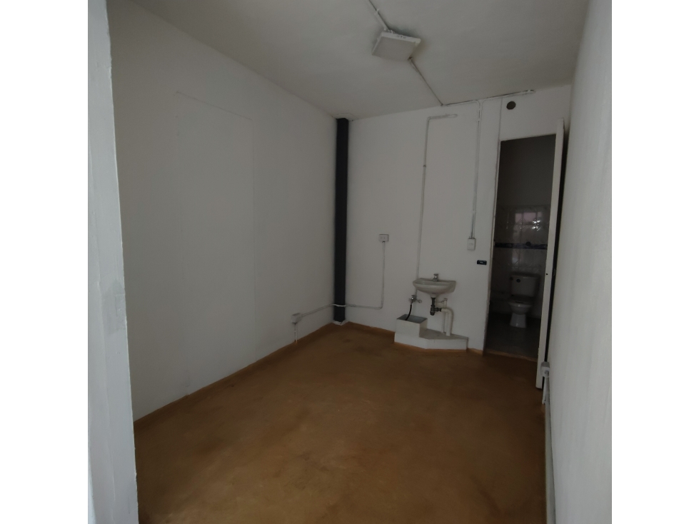 ARRIENDO BODEGA EN CENTRO MANIZALES | ARRIENDOS MANIZALES - 4
