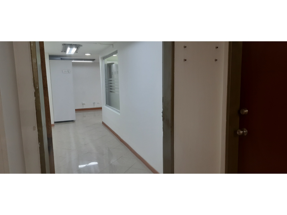 VENTA OFICINA EN EL CENTRO, MANIZALES | OFICINA EN VENTA - 4