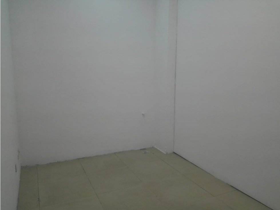 ARRIENDO LOCAL COMERCIAL EN EL CENTRO DE MANIZALES | ARRIENDOS — foto 3