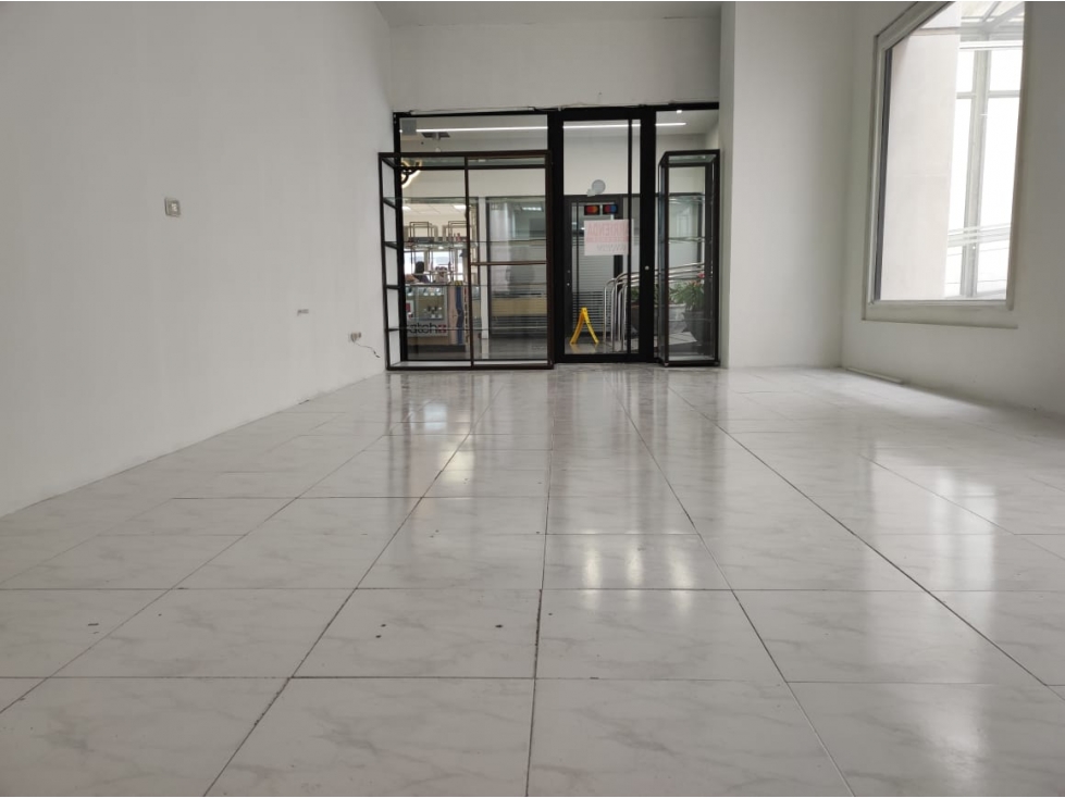 ARRIENDO LOCAL EN LAURELES, MANIZALES | ARRIENDOS MANIZALES — foto 2