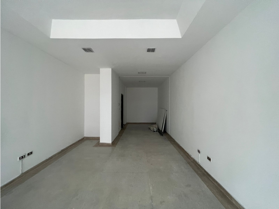 ALQUILER DE LOCAL EN VERSALLES, MANIZALES — foto 3