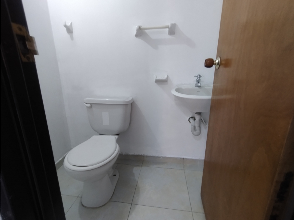 ARRIENDO LOCAL VILLAMARÍA 20m² | LOCALES BARATOS EN ARRIENDO - 2